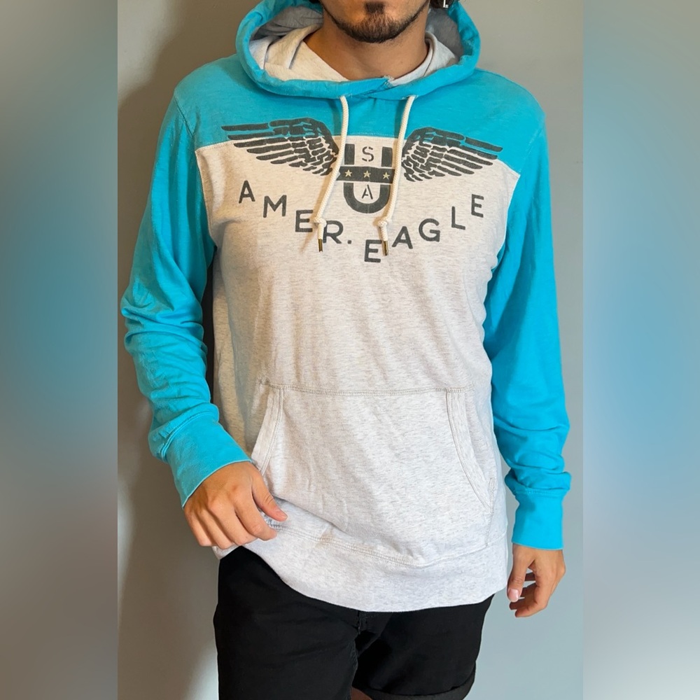 American Eagle Outfitters Teal and White Hoodie
